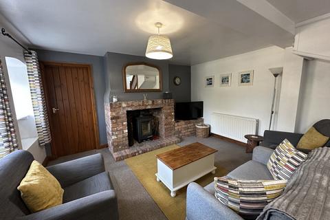 4 Brick Street, Pentraeth, LL75 8BX