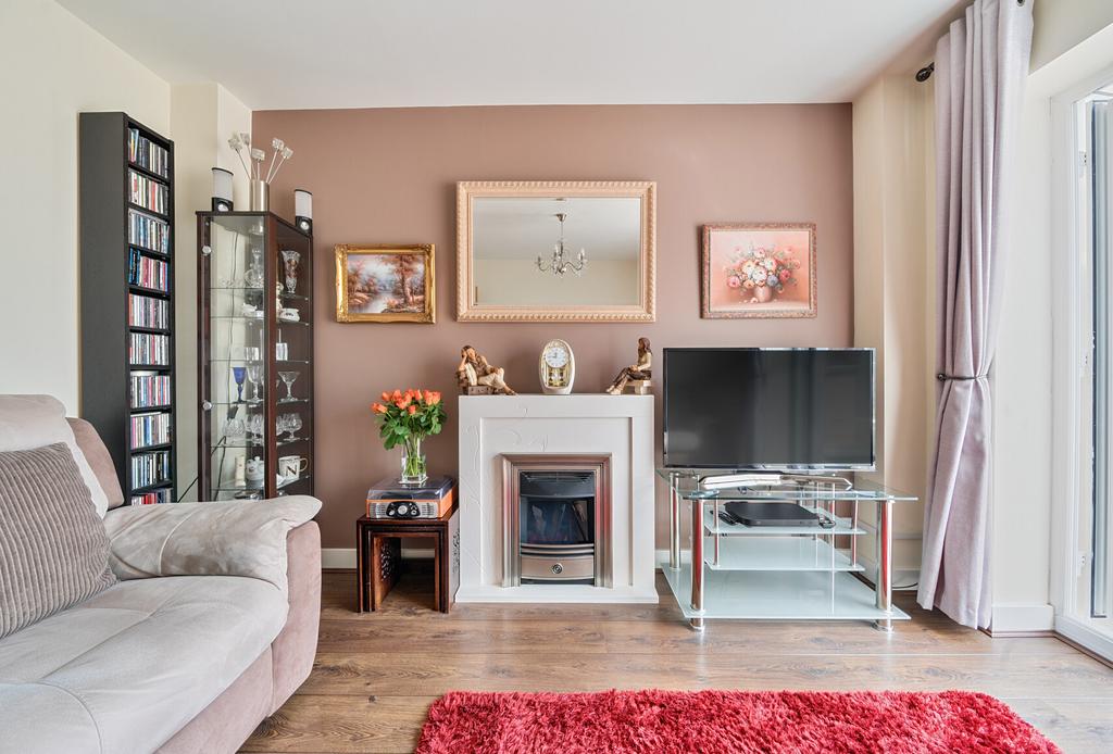 Sitting/Dining Room