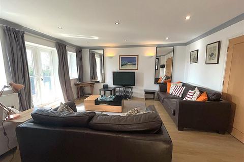 2 bedroom flat for sale, Norfolk House, Westmoreland Road