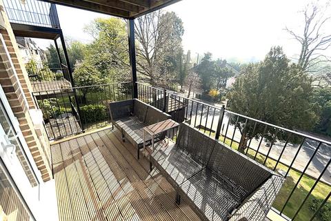 2 bedroom flat for sale, Norfolk House, Westmoreland Road