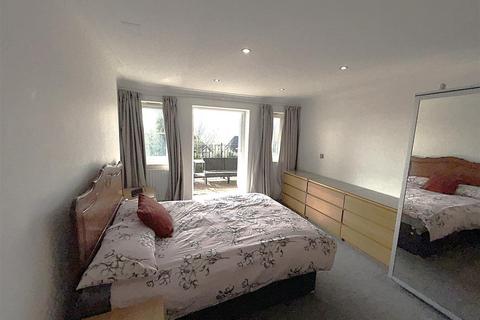 2 bedroom flat for sale, Norfolk House, Westmoreland Road