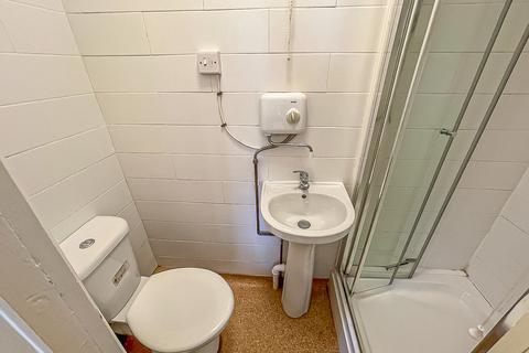 Studio to rent, Devonshire Road, Birmingham B20