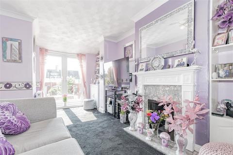 153 Green Walk, Crayford, Dartford, DA1 4JU