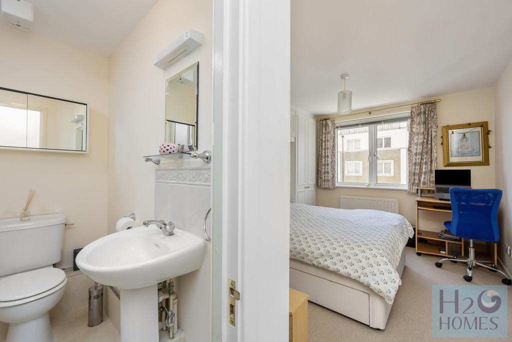 Collingwood Court Flat 50-010