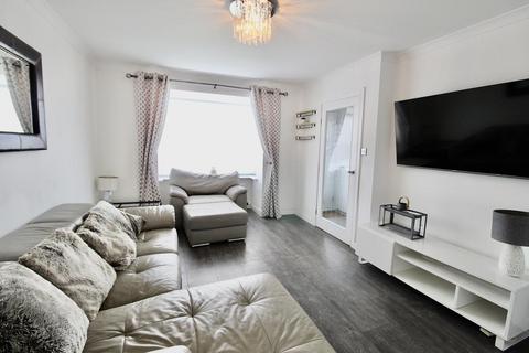 3 bedroom semi-detached house to rent, Cove Gardens, Cove, AB12