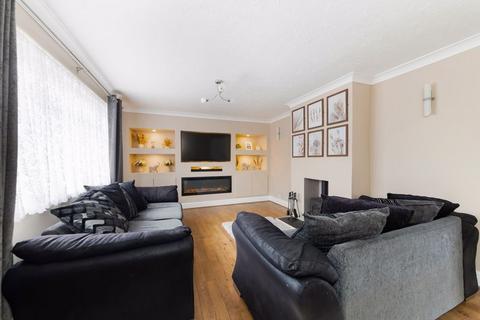 4 bedroom semi-detached house for sale, Lidsey Road, Banbury