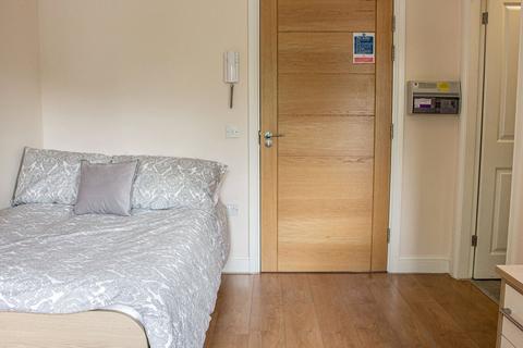 undefined, Apt 25, Lofthouse Residence, 78 Lofthouse Place LS2