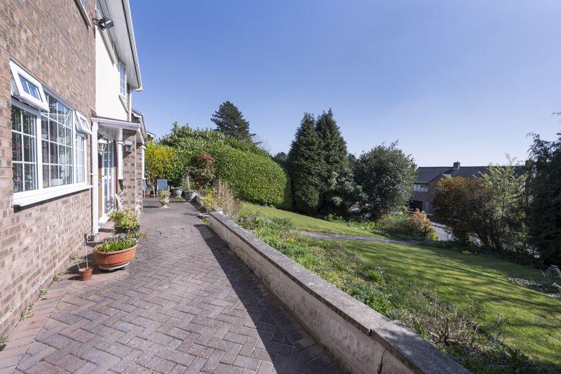 FRONT GARDEN from