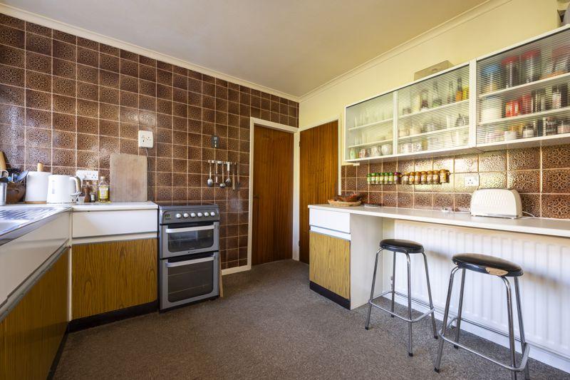 Kitchen (2)