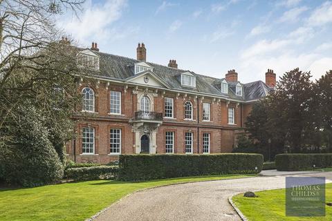undefined, The Mansion, Hertford SG13