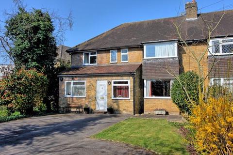 4 bedroom semi-detached house for sale, Albion Crescent, Chalfont St. Giles