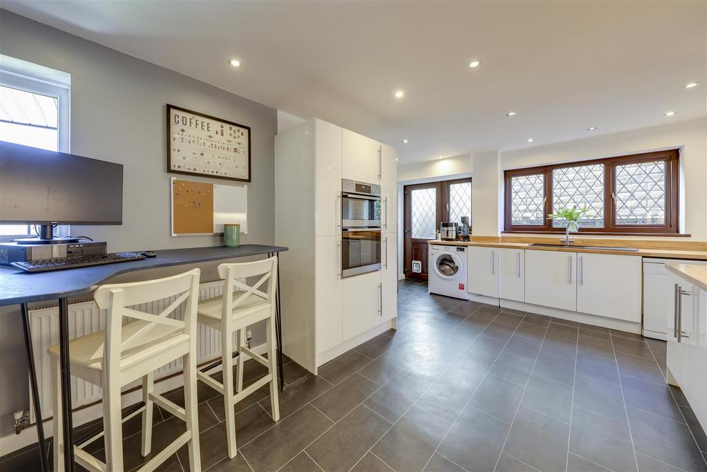 Breakfast Kitchen