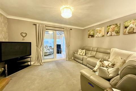 3 bedroom townhouse for sale, Swallow Wood Road, Swallownest, Sheffield, S26 4SZ