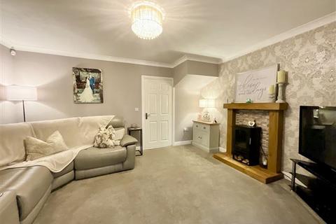 3 bedroom townhouse for sale, Swallow Wood Road, Swallownest, Sheffield, S26 4SZ