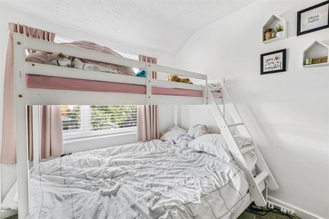 20 Harbour Avenue, Comberton, Cambridge, CB23 7DD