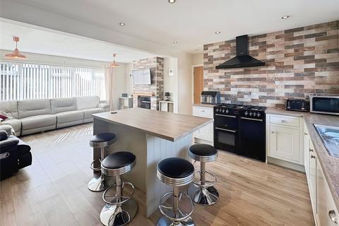 4 bedroom detached house to rent, Parkhill Road, Doncaster DN3