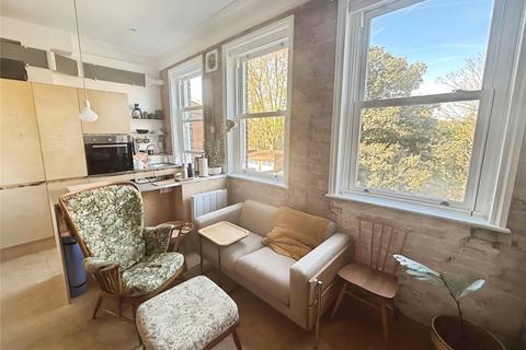 1 bedroom flat for sale, Adelaide Road, Surbiton KT6