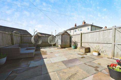 23 Kelcliffe Avenue, Guiseley, Leeds, LS20 9EW