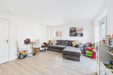 3 bedroom semi-detached house for sale, Fontwell Drive, Towcester, NN12