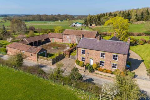 5 bedroom detached house for sale, Beck Farm, Cundall, York, YO61 2RN