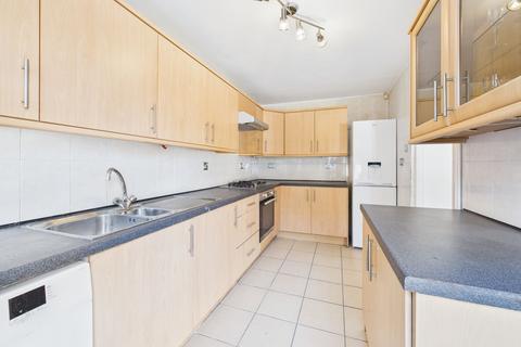 5 bedroom detached house for sale, West Brook, Blisworth, NN7