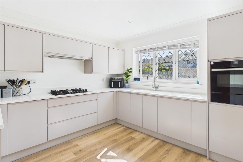 Kitchen angle