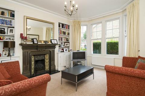 4 bedroom terraced house for sale, Bangalore Street, London SW15
