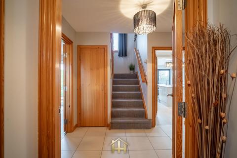 54 Orchard Way, Inchture, Perth, PH14 9QB