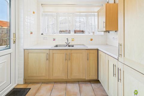 6 Swanbridge Road, Bexleyheath, DA7 5BP