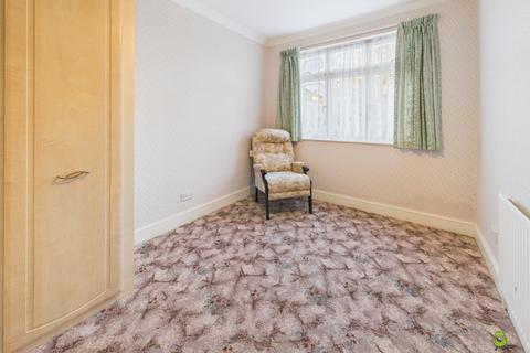 6 Swanbridge Road, Bexleyheath, DA7 5BP