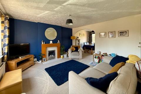 3 bedroom semi-detached house for sale, Montsoreau Way, Mountsorrel, LE12