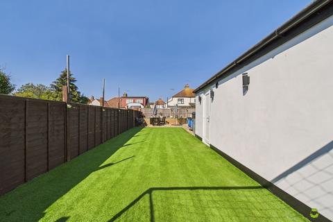 62 Oldfield Road, Bexleyheath, DA7 4EA
