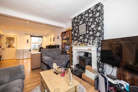 67 Whitfeld Road, Ashford, TN23 7TU