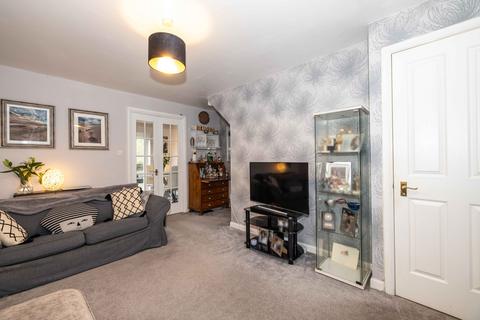 82 Gordon Close, Ashford, TN24 8RQ