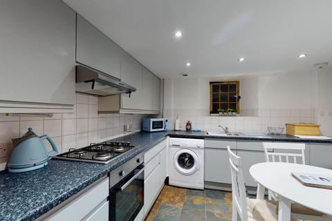 2 bedroom semi-detached house for sale, Church Square, Broadstairs, CT10