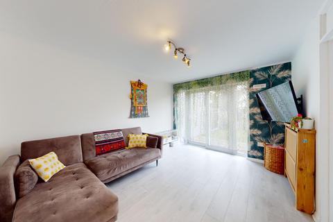 26 Copinger Close, Canterbury, CT2 7DJ