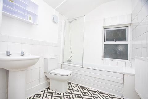 19a Broadmead Road, Folkestone, CT19 5AN