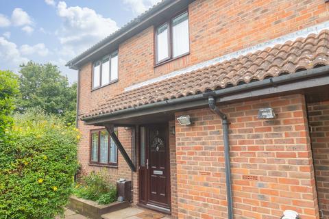 3 Beamont Close, Manston, Ramsgate, CT12 5LZ