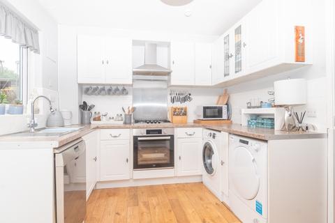 3 Beamont Close, Manston, Ramsgate, CT12 5LZ