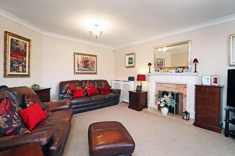 undefined, Grove Lane, Hale