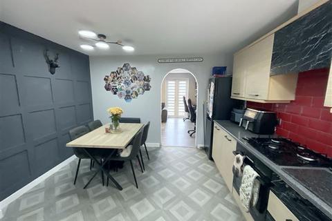 28 Clay Pit Way, Sheffield, S9 5AR