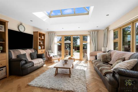 5 bedroom detached house for sale, Main Street, Evesham WR11