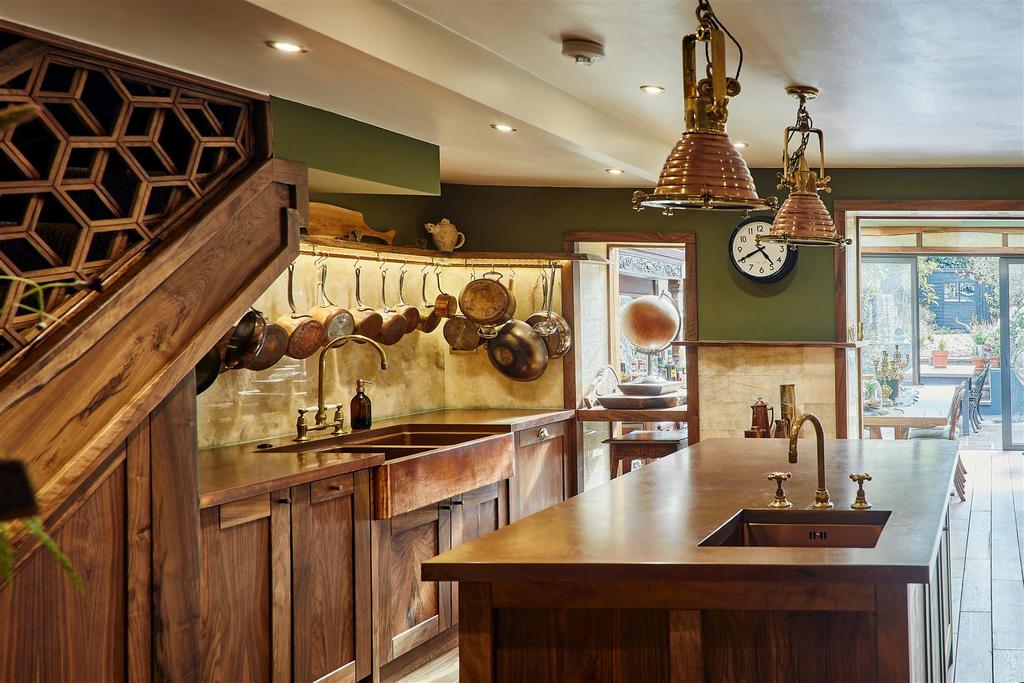 Kitchen Diner 1.jpg