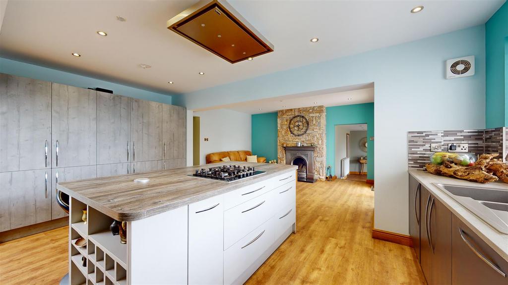 Kitchen/family/dining room