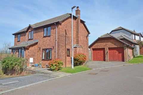 4 bedroom detached house for sale, Roseland Gardens, Bodmin PL31