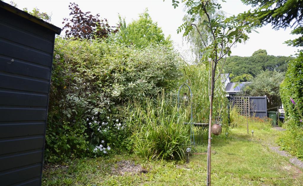 Garden view to back.JPG