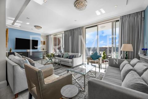 3 bedroom penthouse to rent, The Quadrangle, Chelsea Harbour SW10