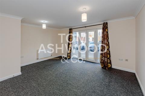 2 bedroom apartment for sale, Blackthorn Road, Ilford, IG1