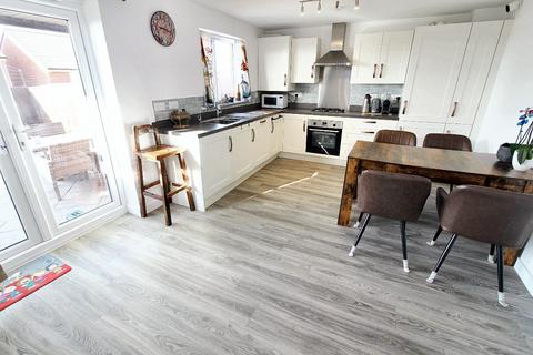 3 bedroom detached house for sale, George Lees Avenue, Telford