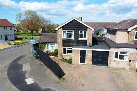 5 bedroom link detached house for sale, The Trundle, Somersham, Huntingdon